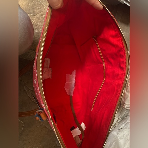 Dooney & Bourke mlb Angels purse - Picture 2 of 6